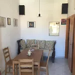 La Petite Maison * サン·ヴィンチェンツォ