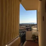 La Petite Maison アパート *